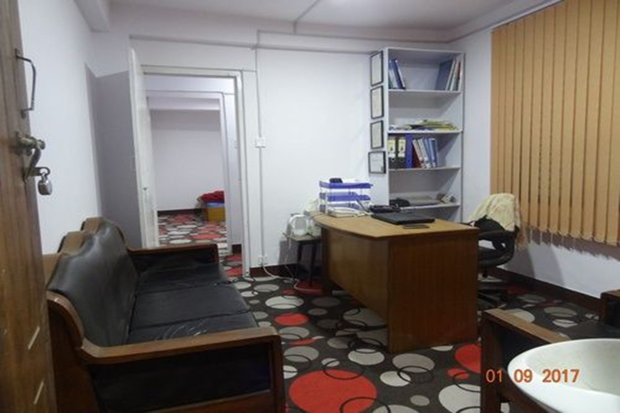 Distinctive Nepal Home Stay Kathmandu Buitenkant foto